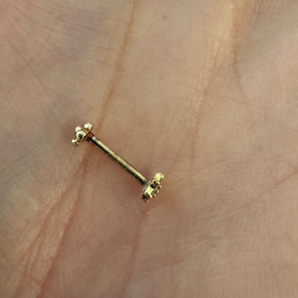 Maria Tash Diamond Flower Threaded Stud Earring Tragus or Cartilage Piercing - Picture 9 of 10